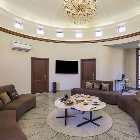 Stayvista'S Mystic Castle With Terrace, Swimming Pool, Lawn With Gazebo Джайпур Екстериор снимка