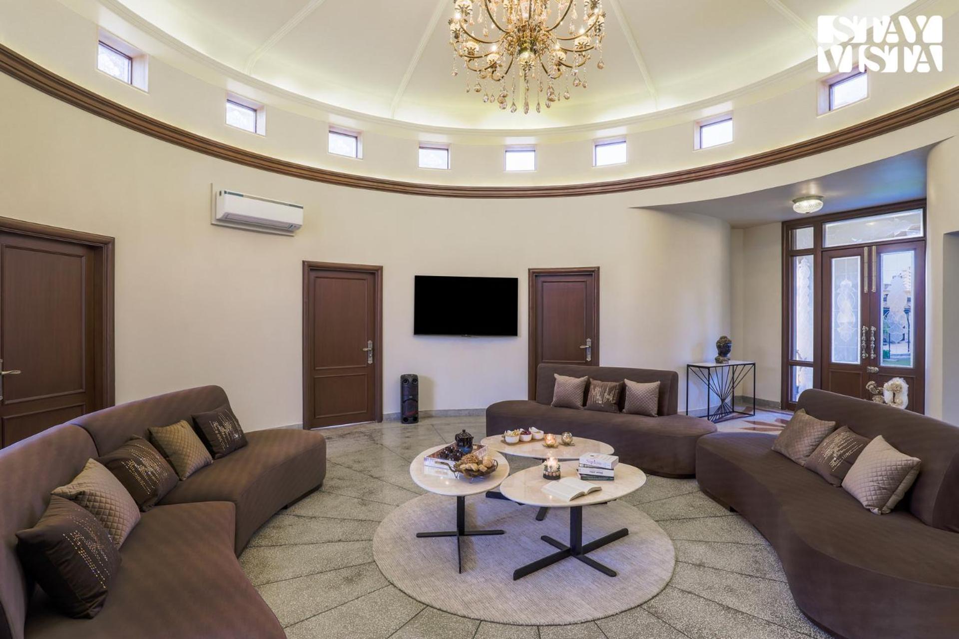 Stayvista'S Mystic Castle With Terrace, Swimming Pool, Lawn With Gazebo Джайпур Екстериор снимка