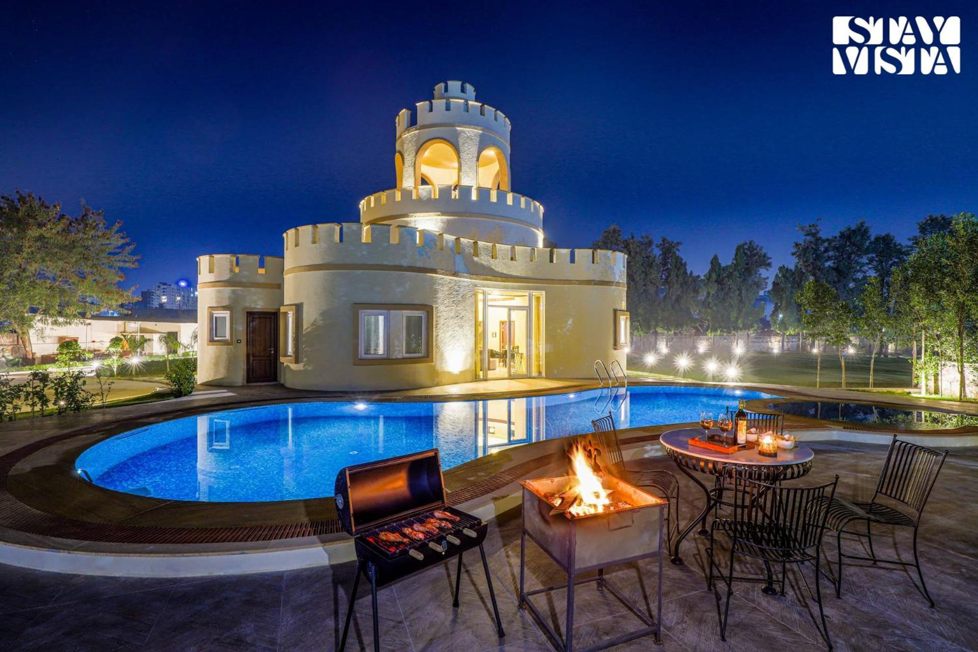 Stayvista'S Mystic Castle With Terrace, Swimming Pool, Lawn With Gazebo Джайпур Екстериор снимка