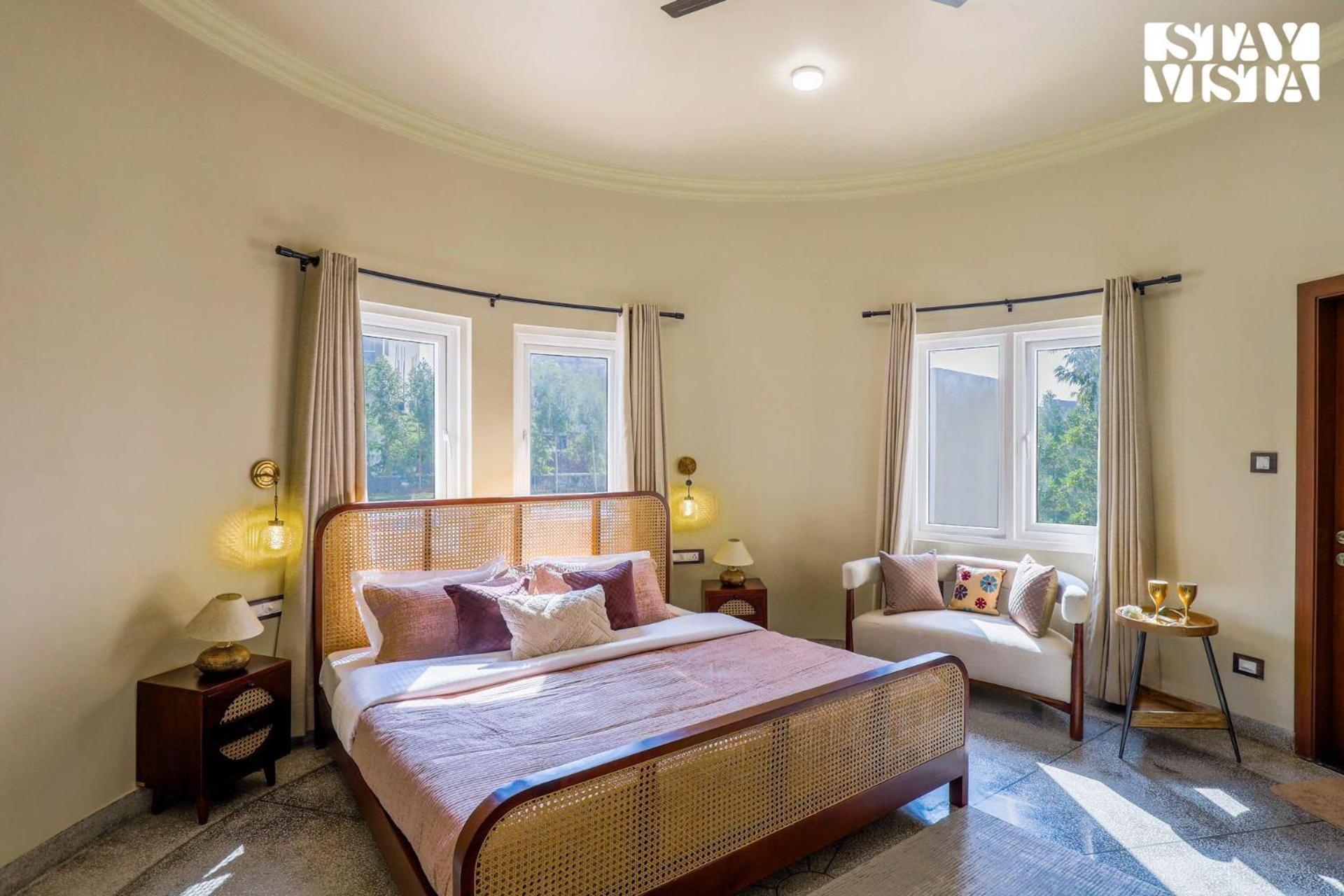 Stayvista'S Mystic Castle With Terrace, Swimming Pool, Lawn With Gazebo Джайпур Екстериор снимка